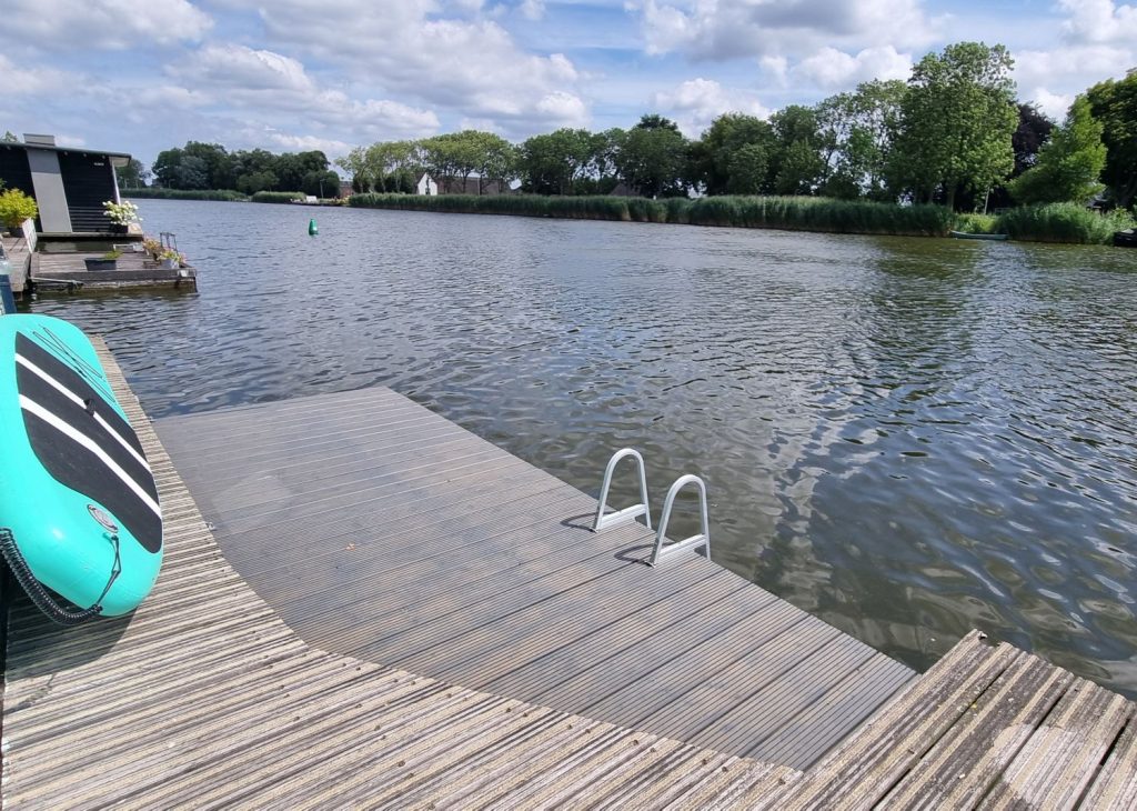 badesteg am hausboot