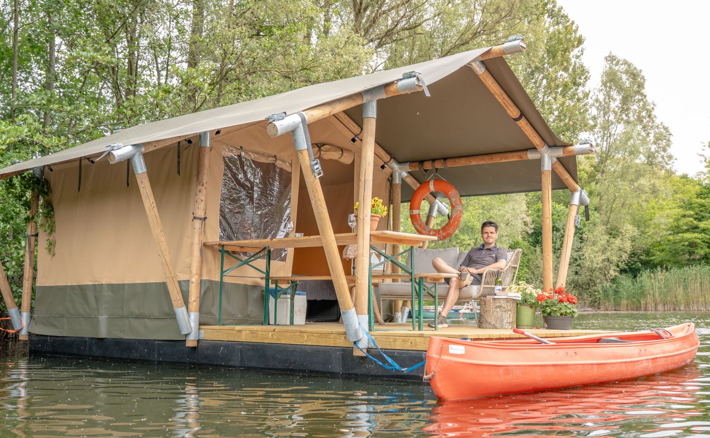 schwimmendes zelt it floats